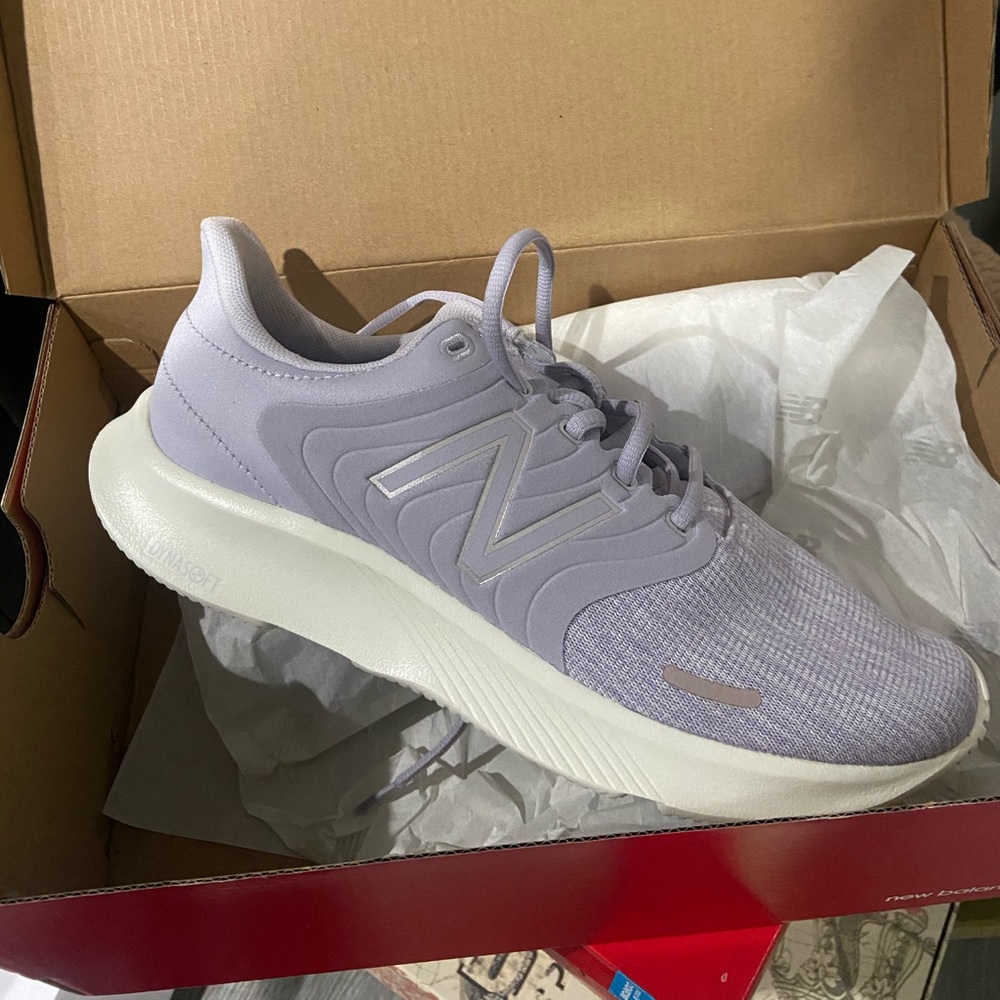 Never worn gym shoes